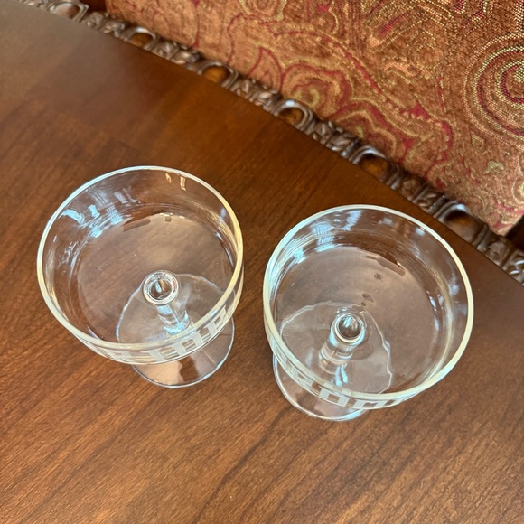 Bride and Groom Clear Glass Champagne Coupes - Picture 9 of 10